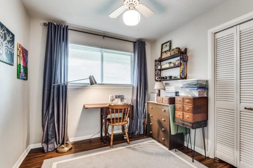 2119 Royal Oaks Dr, Irving TX 75060-5130 exterior