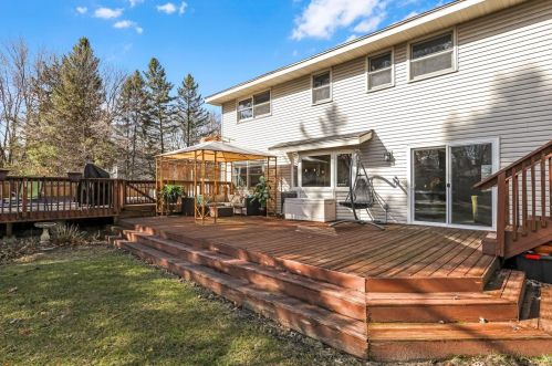 5490 Carlson Rd, Saint Paul MN  55126-1216 exterior