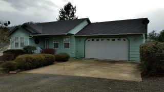 140 Oak St, Winston, OR 97496-8572