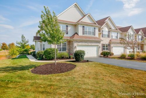 11907 Holly Ct, Plainfield, IL 60585-5694