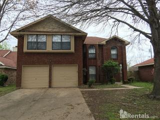 707 Ford Dr, Cedar Hill TX  75104-6843 exterior