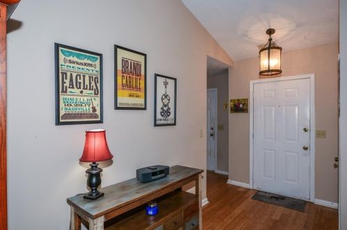 1502 River Rock Trce, Holly Springs, GA 30188-2952