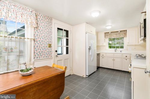 21 Elm Rd, Princeton NJ  08540-2501 exterior