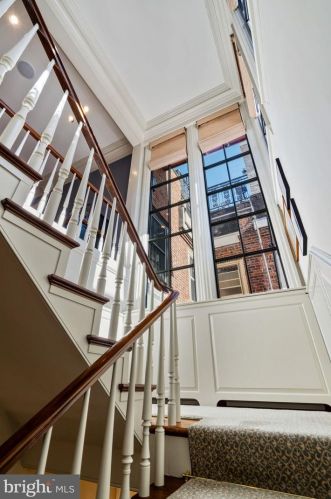 1812 Delancey Pl, Philadelphia PA  19103-6612 exterior