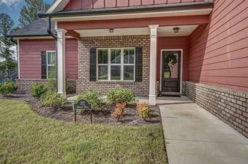 312 Bennett Dr, Mansfield, GA 30055-5132