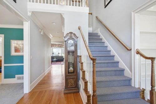624 Belmont Crest Dr, Marietta, GA 30067-9116