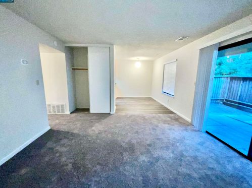2145 Northwood Cir, Concord CA  94520-4671 exterior