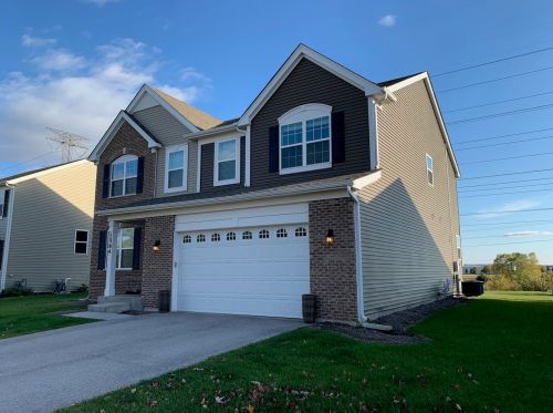 1584 Hearthstone Ln, North Aurora, IL 60542-6615