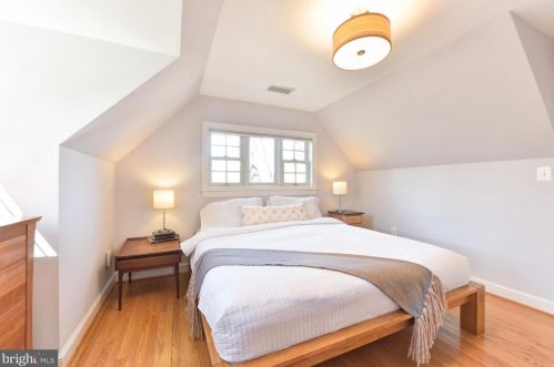 9305 Mintwood St, Silver Spring MD 20901-3523 exterior