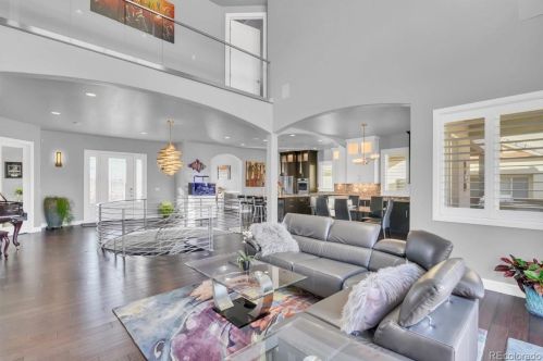 22481 Peakview Dr, Denver, CO 80016-7022
