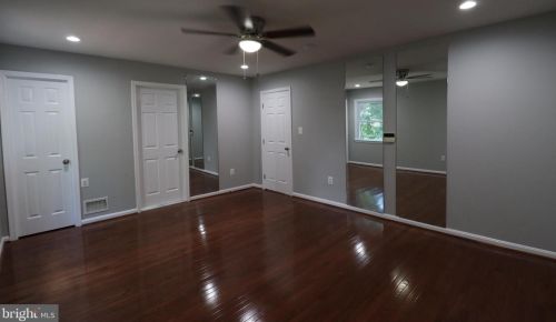 8005 Lake Pleasant Dr, Springfield VA  22153-3005 exterior