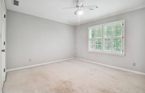 1011 Byrnwyck Rd, Atlanta GA  30319-1665 exterior