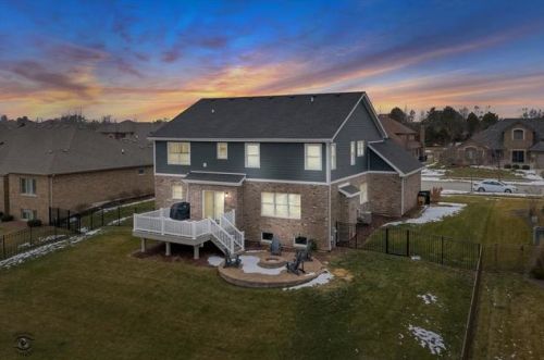 21351 Foxtail Dr, Mokena, IL 60448-1962