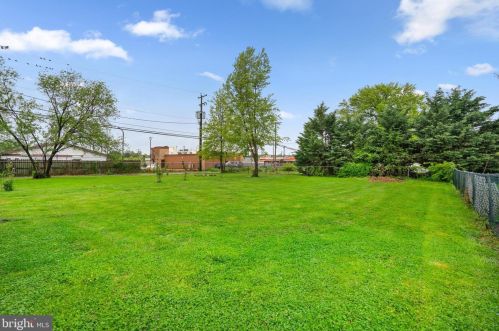 6 Market St, Aberdeen MD  21001-3202 exterior