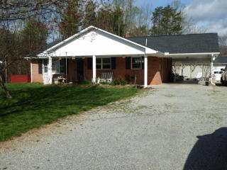 39 Michael Ave, Charity, VA 24088-4407