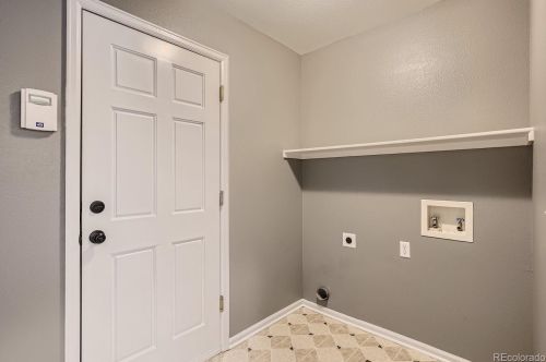 5962 Tempe Way, Denver CO  80015-4569 exterior
