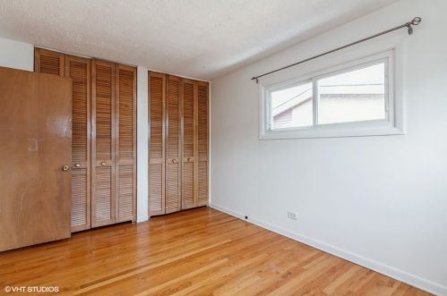 7137 Niles Ave, Niles IL  60714-2121 exterior