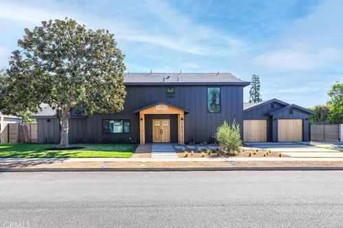 11872 Gladstone Dr, Santa Ana CA  92705-2938 exterior