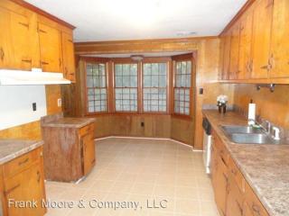 3 Webster Dr, Savannah GA  31406-2949 exterior