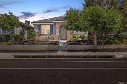 515 Palm Ave, San Jacinto, CA 92582-5818