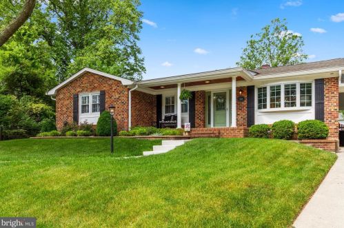 225 Kennedy Ct, Severna Park, MD 21146-3039