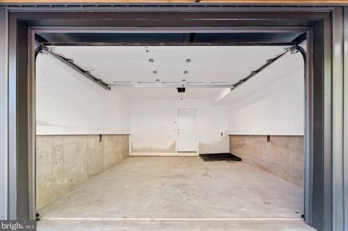 1342 19 St, Philadelphia PA  19146-4665 exterior