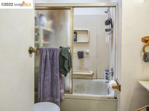 16700 Rolando, San Leandro CA 94578-1232 exterior