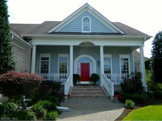 202 Cypress Creek Pkwy, Smithfield, VA 23430-6977