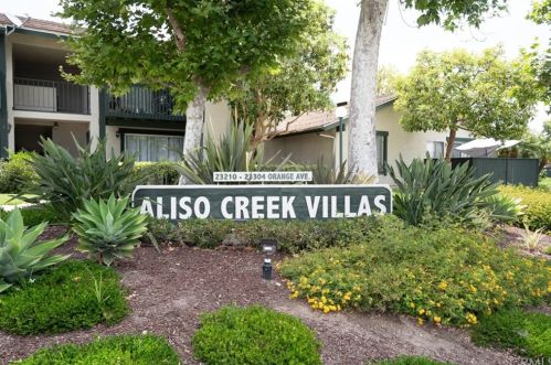 23212 Orange Ave, El Toro, CA 92630-6918