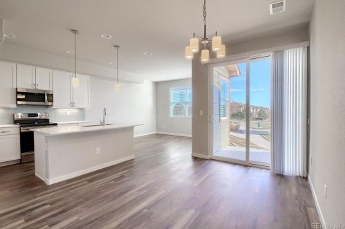 4237 98 Pl, Denver CO 80229-3289 exterior