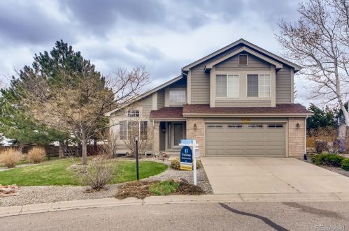 2734 27th Ct, Loveland, CO 80537-4213