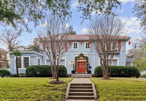 2508 Ryan Place Dr, Fort Worth, TX 76110-2505