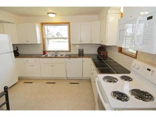 2147 Rice St, Saint Paul MN  55113-2233 exterior
