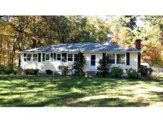 20 Rena Ave, Hudson, NH 03051-5040