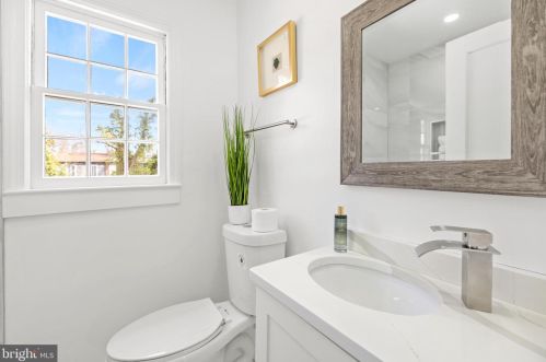 10803 Keller St, Silver Spring MD 20902-3741 exterior