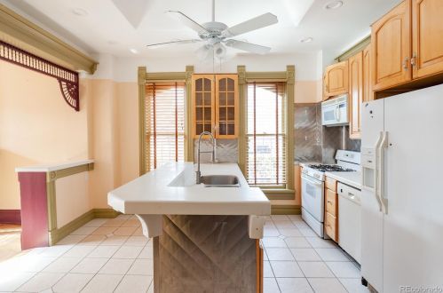 245 4 Ave, Denver CO 80203-4007 exterior