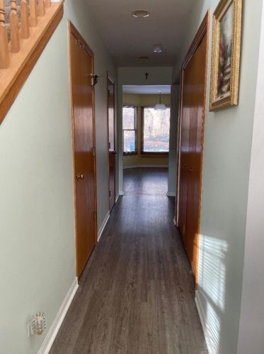 134 Spring Ct, Carpentersville, IL 60110-2832