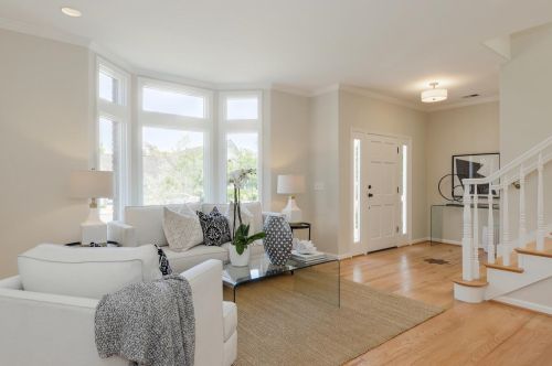 464 Orange Ave, Los Altos, CA 94022-3526
