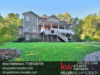 35 Lake Coweta Trl, Newnan, GA 30263-5961