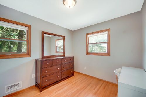 5142 Eastwood Rd, Saint Paul MN  55112-4804 exterior