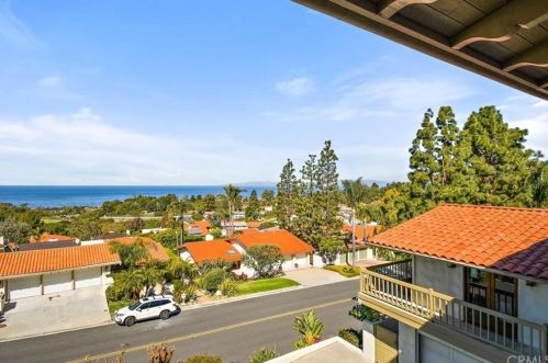 1245 Via Coronel, Palos Verdes Estates, CA 90274-1988