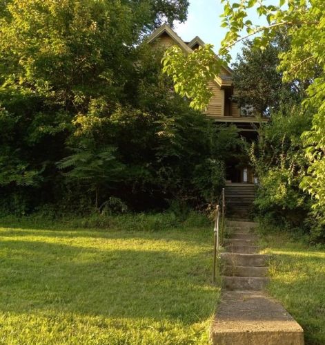 2362 Harper Ave, Cincinnati OH  45212-2356 exterior