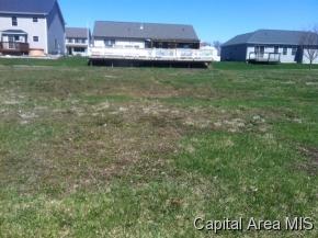 4113 Garry Dr, Springfield IL  62712-5884 exterior