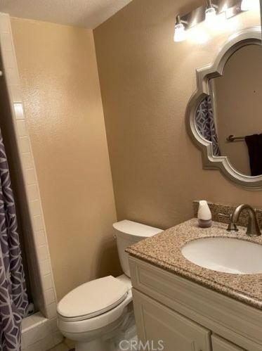 3237 Rainforest Dr, Riverside CA  92503-0825 exterior