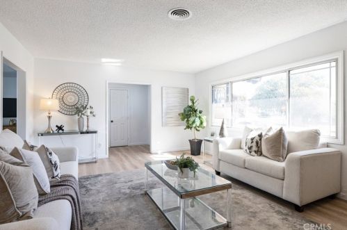 9241 Thistle Rd, Anaheim CA  92804-2327 exterior