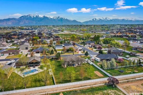 3917 3850, Ogden UT  84405-1590 exterior