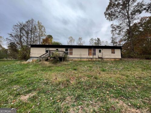 78 Rue Napoleon, Lavonia, GA 30553-2771