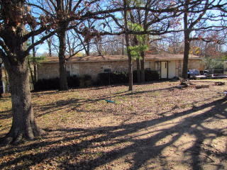 822 Wolfe Ln, Ada, OK 74820-2913