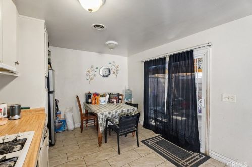 605 Mtn Vw St, Santa Ana CA 92704-2151 exterior