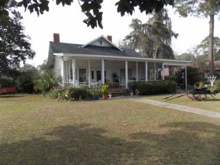 287 Washington Ave, Madison, FL 32340-2060
